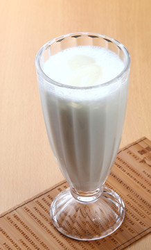 椰汁冰