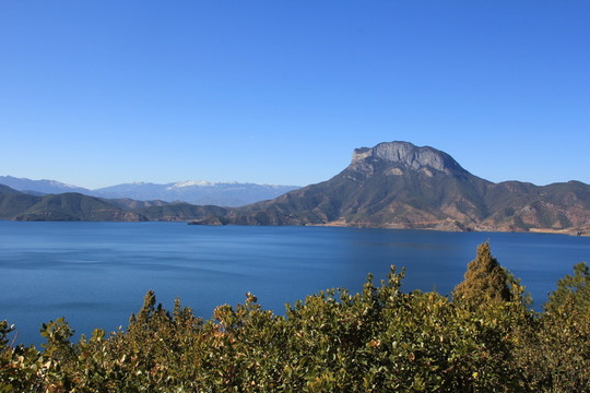 湖泊