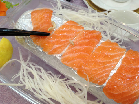 三文魚 刺身 美食 時(shí)尚 餐飲