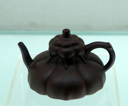 明 時大彬款葵花壺