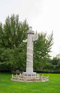 北京大學(xué) 華表