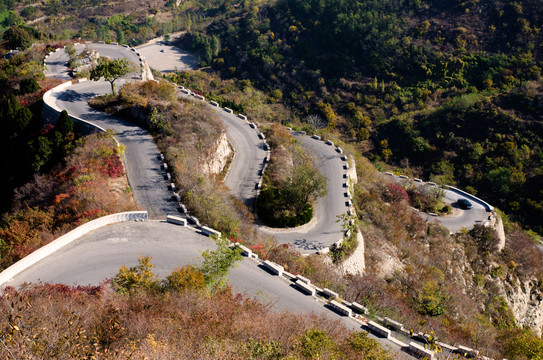 仰天山盤山公路