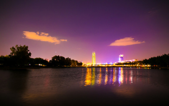 奧體中心夜景