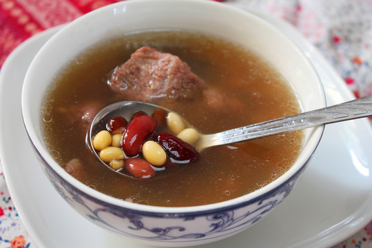 五彩豆子湯