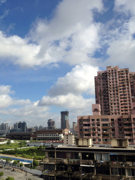 上海浦東 陸家嘴  藍(lán)天 白云