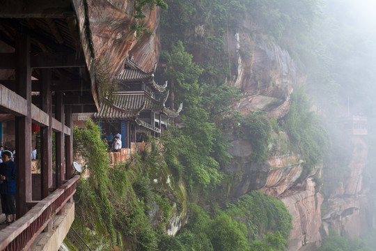 蜀南竹海仙寓洞棧道