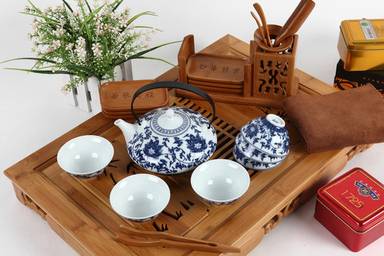 青花茶具