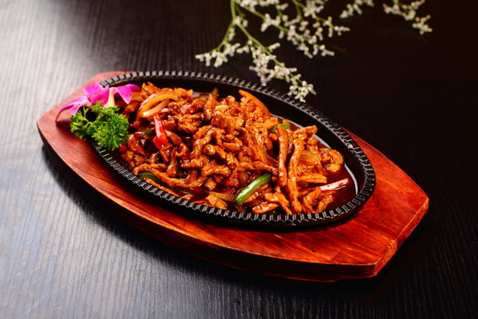 鐵板肉絲