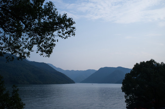 富春江