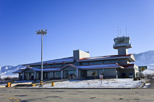 那拉提機(jī)場
