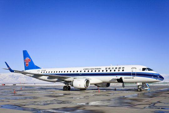 飛機(jī)