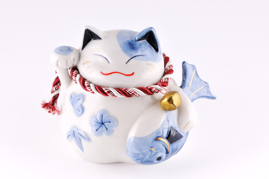 瓷質(zhì)發(fā)財(cái)貓