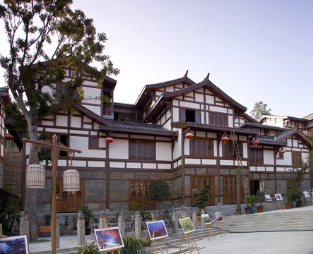 閬中古城