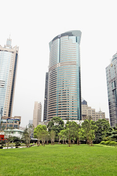 上海浦東現(xiàn)代建筑