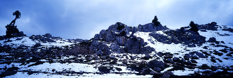 山石（全景寬幅）
