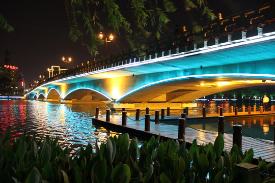北濠橋