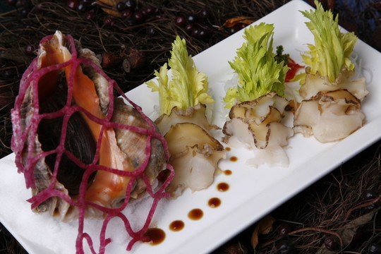 日式冰鎮(zhèn)紅鯉螺