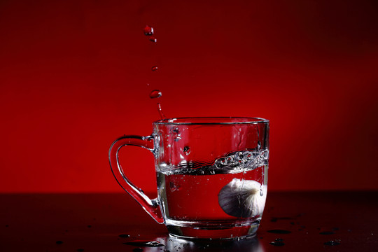 定格水花
