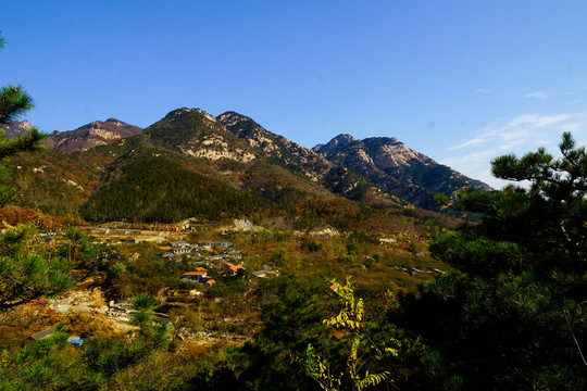 山巒