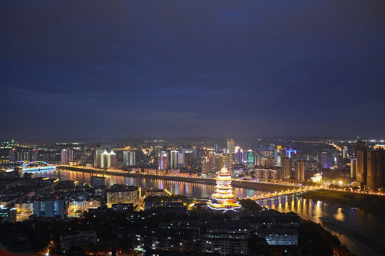 綿陽(yáng)市越王樓廣角夜景