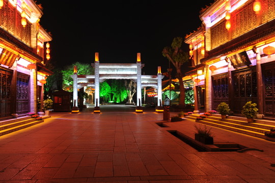 臺(tái)兒莊古城夜景