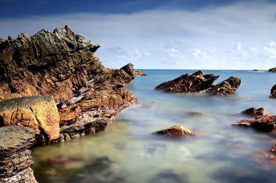 海與石頭