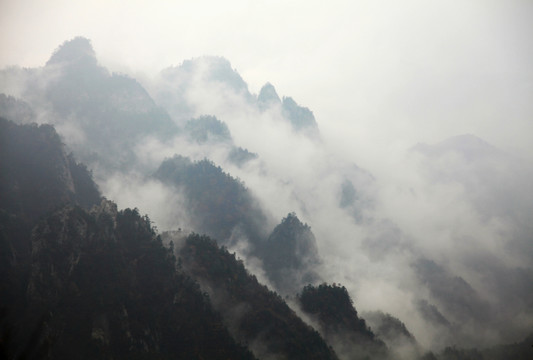 高山上的流云