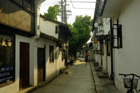 青浦練塘鎮(zhèn)