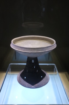 灰陶豆