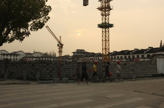 建筑工人