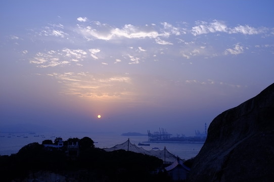 日光巖夕陽