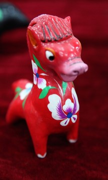 泥塑展品生肖馬