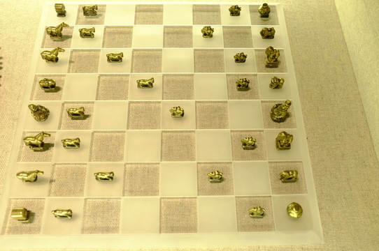 蒙古族銅象棋