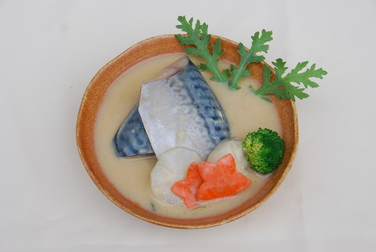 煮青花魚