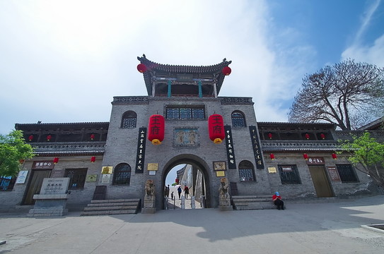 王家大院  門樓