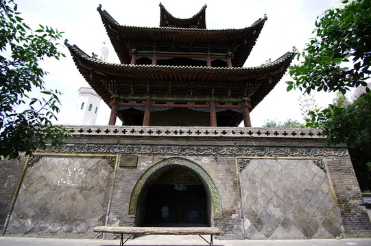 拜圖拉清鎮(zhèn)市宣禮塔