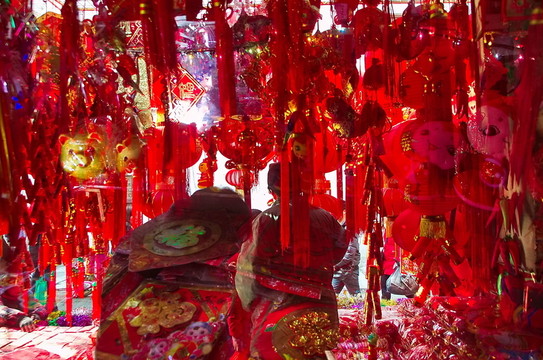 紅燈籠中國結(jié)