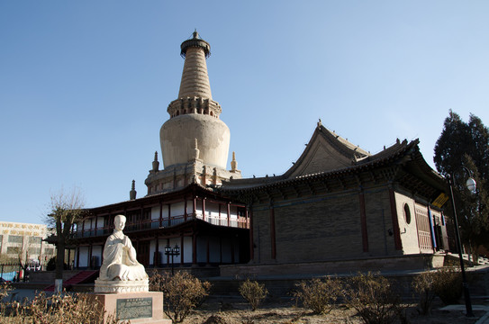土塔 大佛寺