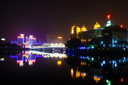 夜江濱