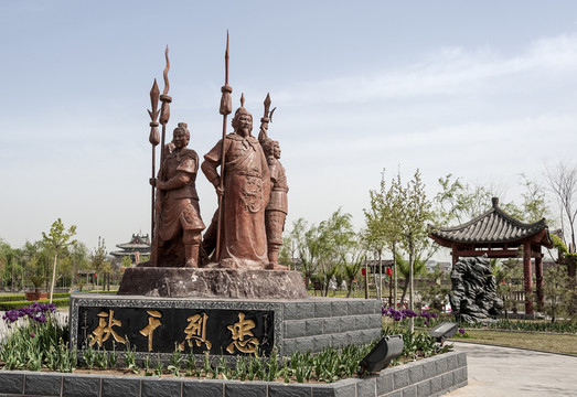 楊家將塑像