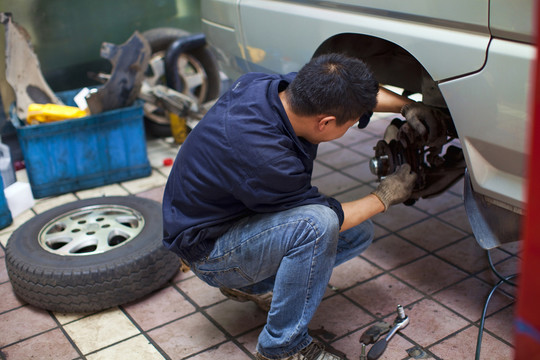 汽車修理廠 汽修 維修 汽車