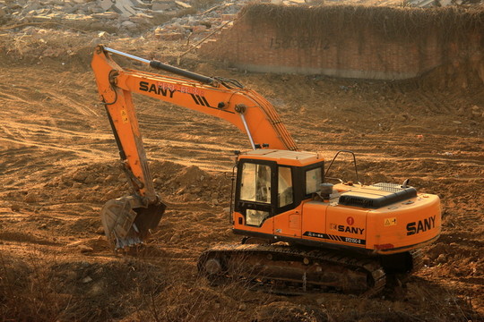 挖掘機(jī)