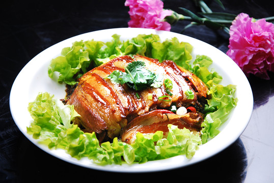 芽菜扣肉