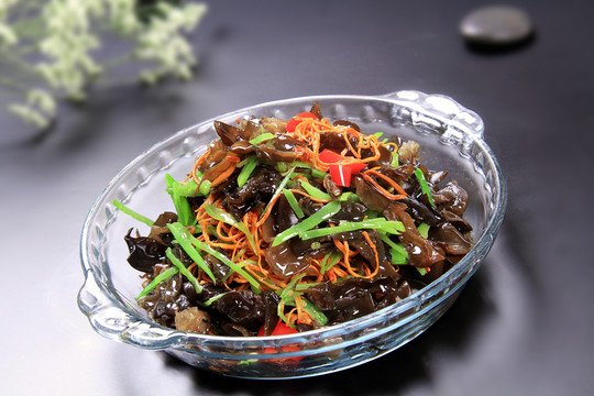 三色蟲(chóng)草