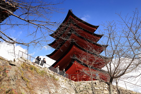 広島五重塔
