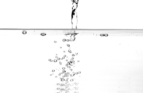 水花 水泡