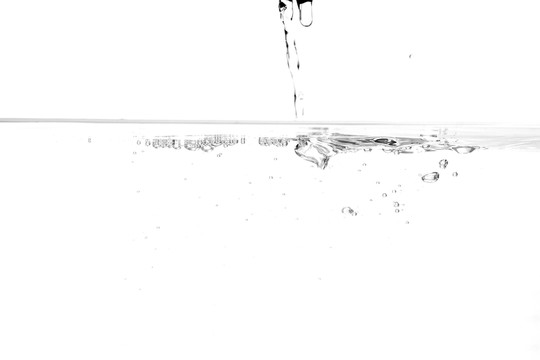 水花 水珠