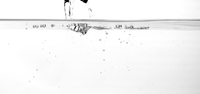 水花 水珠