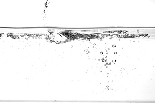 水花 水泡