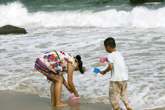海邊 大海 海浪 沙灘 深圳